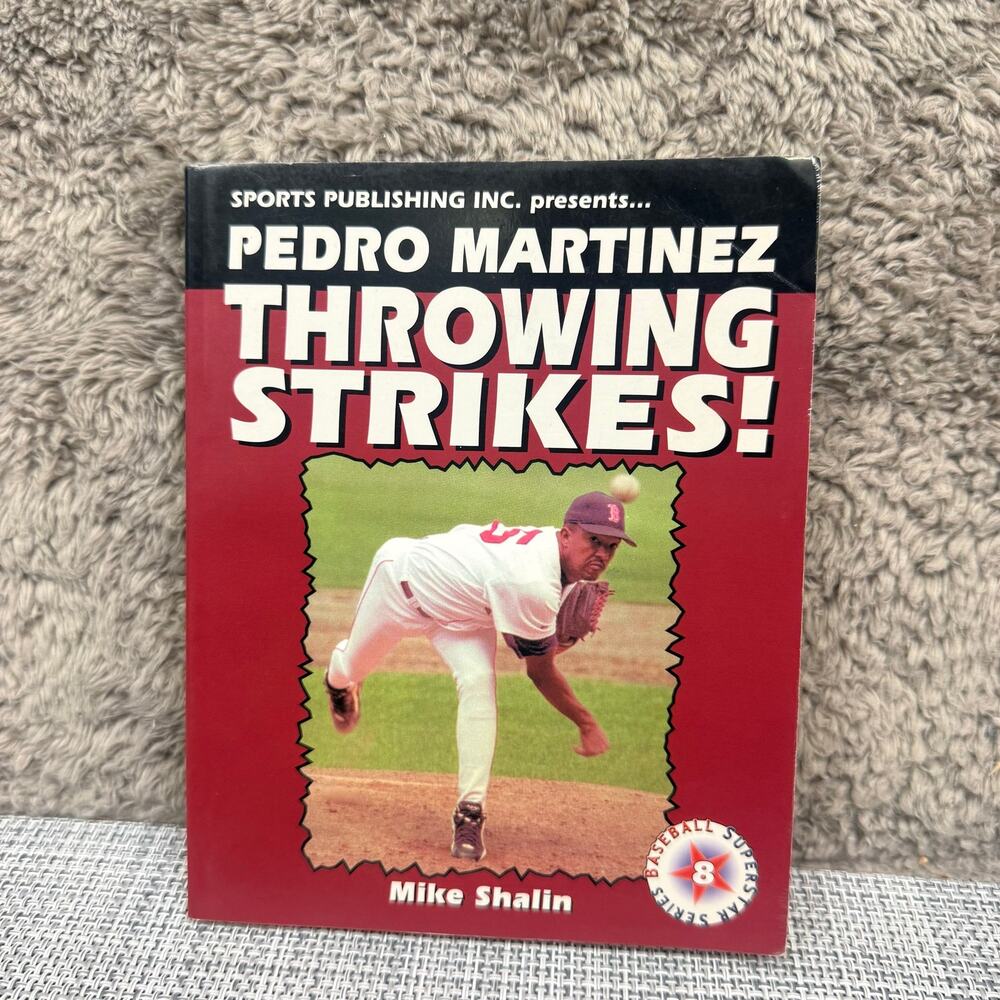 Vintage 1999 Book Pedro Martinez Throwing Strikes! Baseball Superstar Series #8